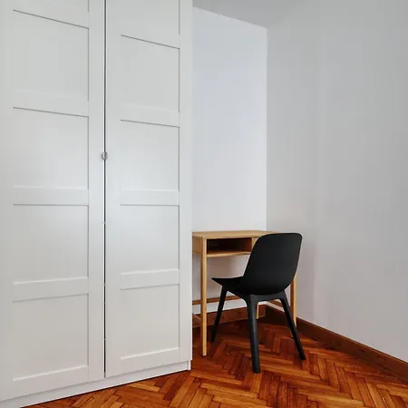 Joivy Chic 3-bed Flat Near Colonne Di San Lorenzo Lejlighed Milano