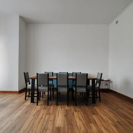 Joivy Chic 3-bed Flat Near Colonne Di San Lorenzo
