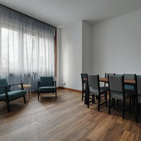 Joivy Chic 3-bed Flat Near Colonne Di San Lorenzo Apartamento Milão