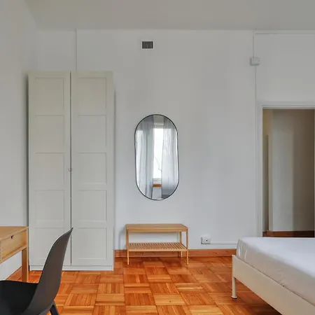 Apartamento Joivy Chic 3-bed Flat Near Colonne Di San Lorenzo Milão