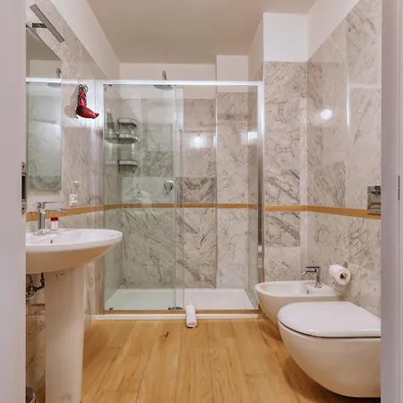 Apartamento Joivy Chic 3-bed Flat Near Colonne Di San Lorenzo Milão