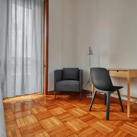 Apartamento Joivy Chic 3-bed Flat Near Colonne Di San Lorenzo Milão